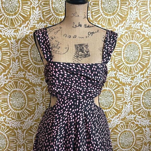 NWT Rebecca Vallance Cha Cha Silk Polka Dot Cutout Pleated Midi Dress size 6 - Picture 8 of 14